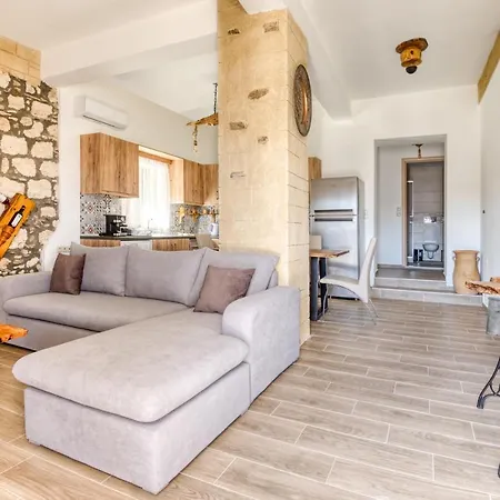 Villa Crypty Soroni Buitenkant foto