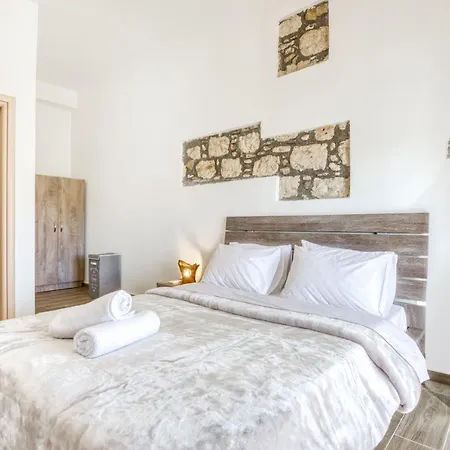 Villa Crypty Soroni Buitenkant foto