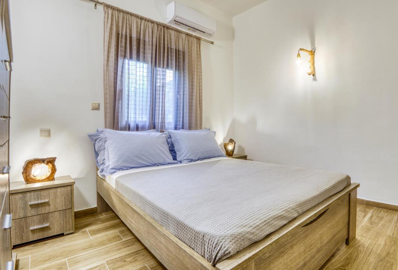 Villa Crypty *