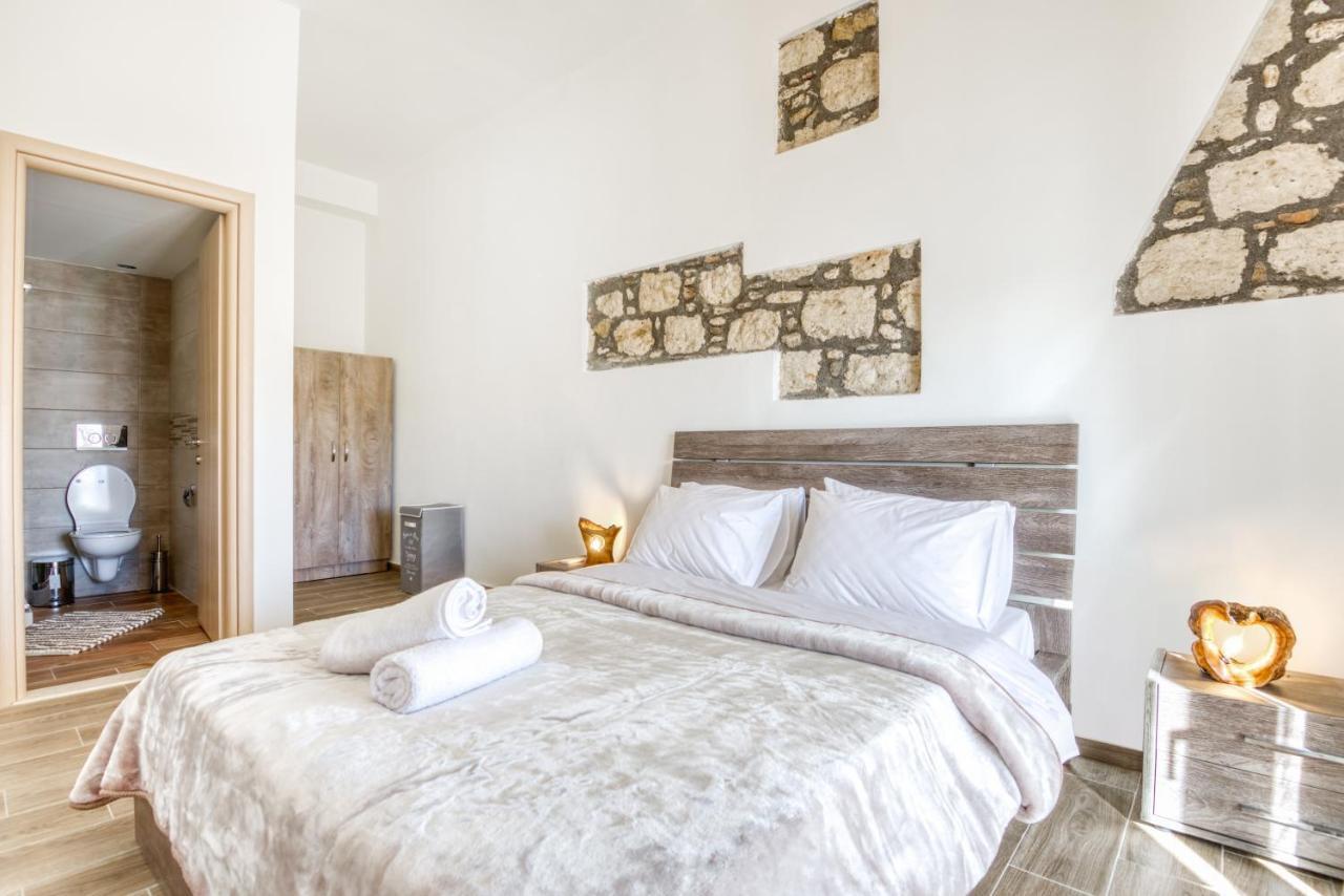 Villa Crypty *
